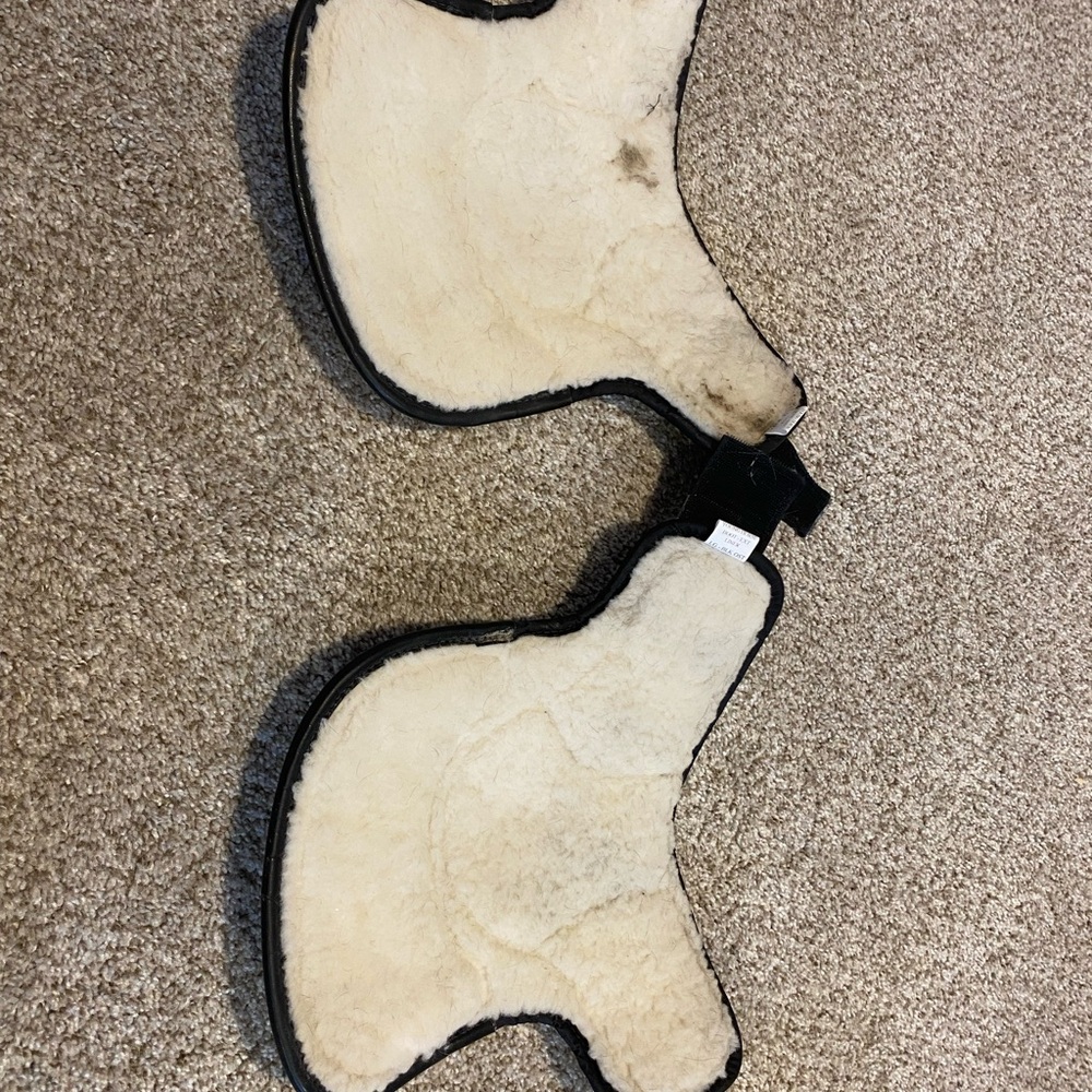 Equifit hind boots size large, young horse edition with extended liner